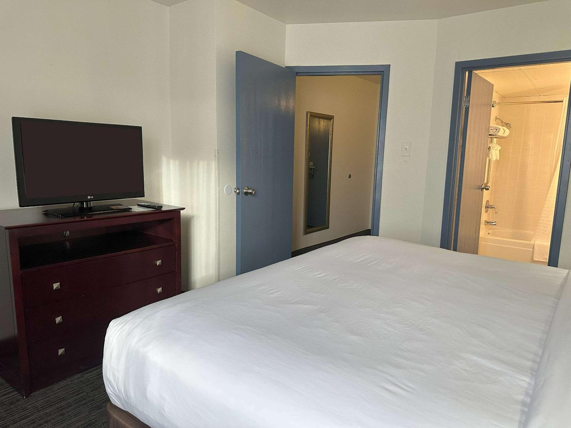 Quality Inn & Suites Everett Eksteriør bilde
