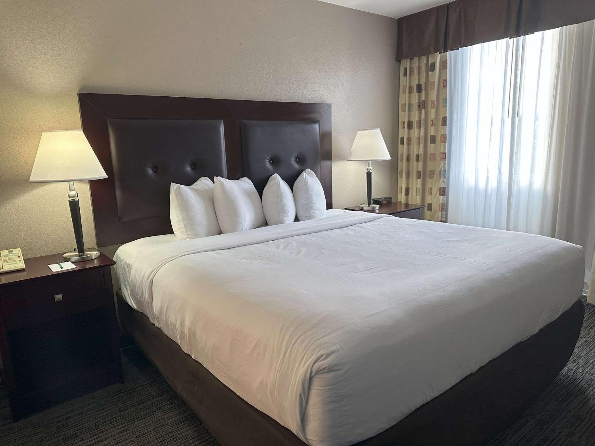 Quality Inn & Suites Everett Eksteriør bilde